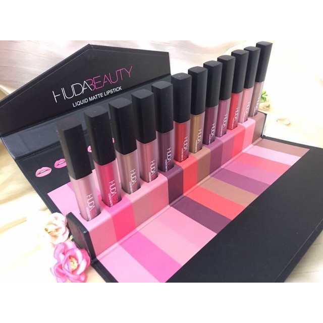ลิป Huda Beauty Lipstick Charm Set 12 แท่ง 12 สี ‼️