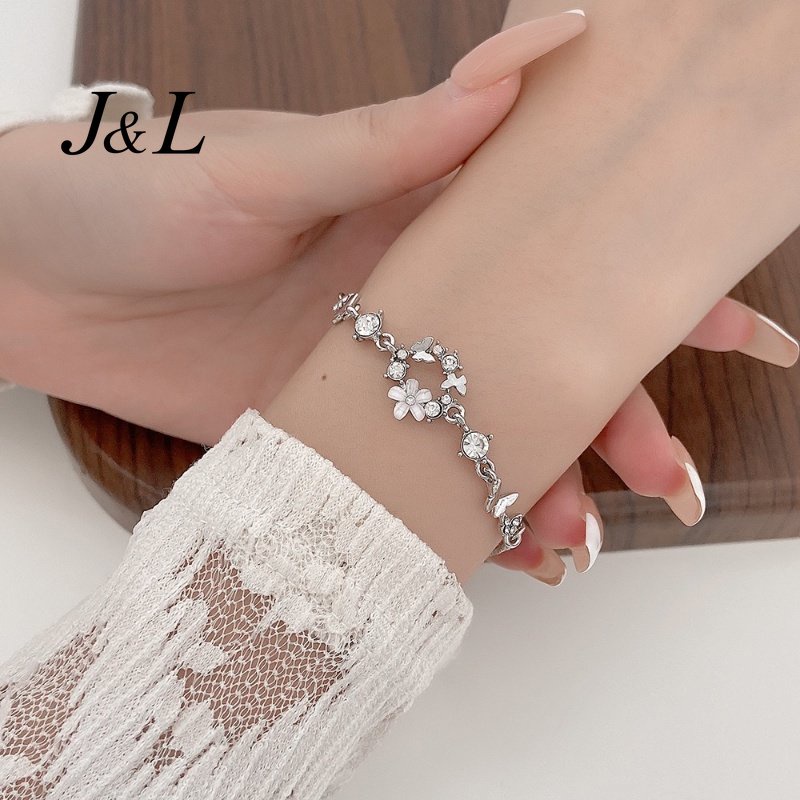เครื่องประดับ สร้อยข้อมือ โลหะผสม ประดับเพทาย พลอยเทียม รูปผีเสื้อ และดอกไม้ แฟชั่นสําหรับผู้หญิง