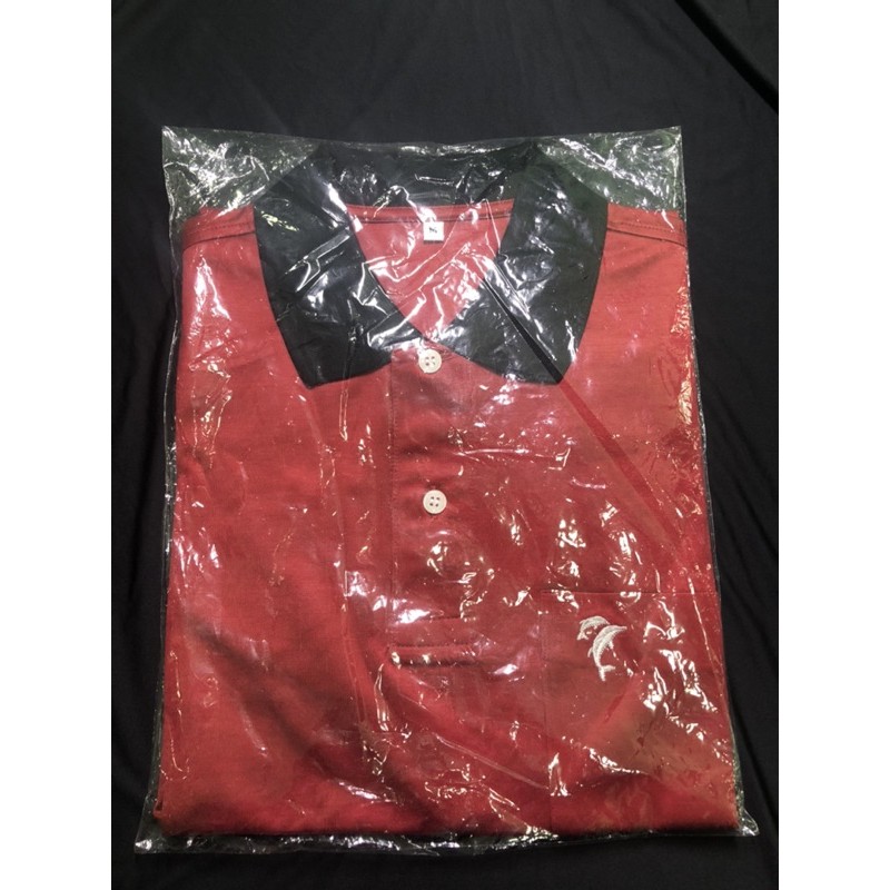 เสื้อยืดคอปกมีกระเป๋า
