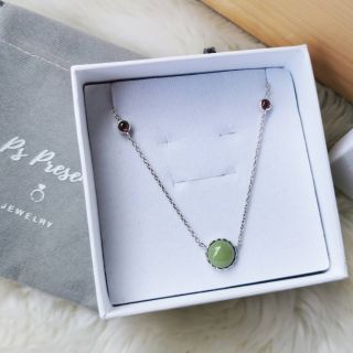 Vintage Jade &amp; Rhodolite Garnet Necklace​ สร้อยคอหยกวินเทจ ประดับโรโดไลต์การ์เนต​ ตัวเรือนเงินแท้ 925