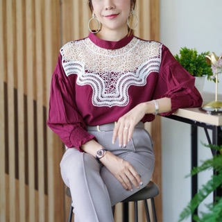 เสื้อคอเต่าแต่งลูกไม้หน้า ลูกไม้สวยไม่คันค่ะ งานจริงใส่แล้วไม่โป๊จร้า