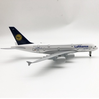 สินค้ามาใหม่ Lufthansa A380 ขนาด 20 ซม ทำด้วยเหล็ก มีล้อ สวย งานคุณภาพ SCALE1:300 - ของเล่น ของขวัญ ของสะสม