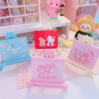 Sale ! ที่ตั้งโทรศัพท์ + กระจก Sanrio