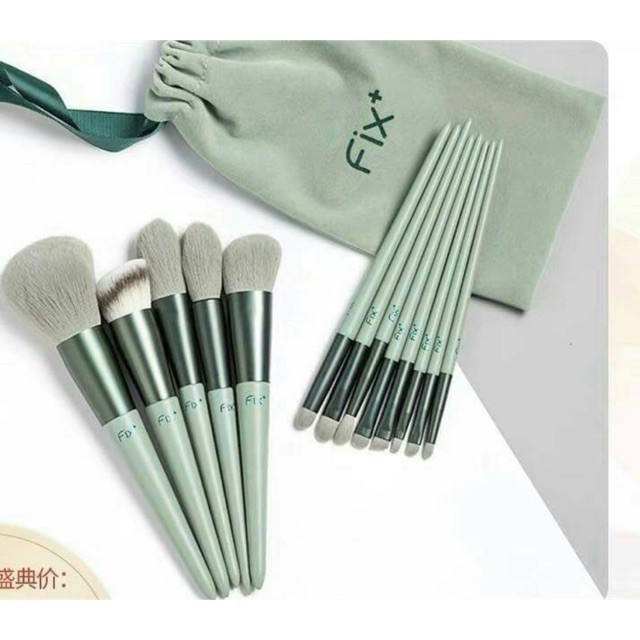 ✨ ชุดแปรงแต่งหน้า Fix (13 ชิ้น) ✨  ครบจบในเซตเดียว สำหรับสายเมคอัพทุกระดับ!