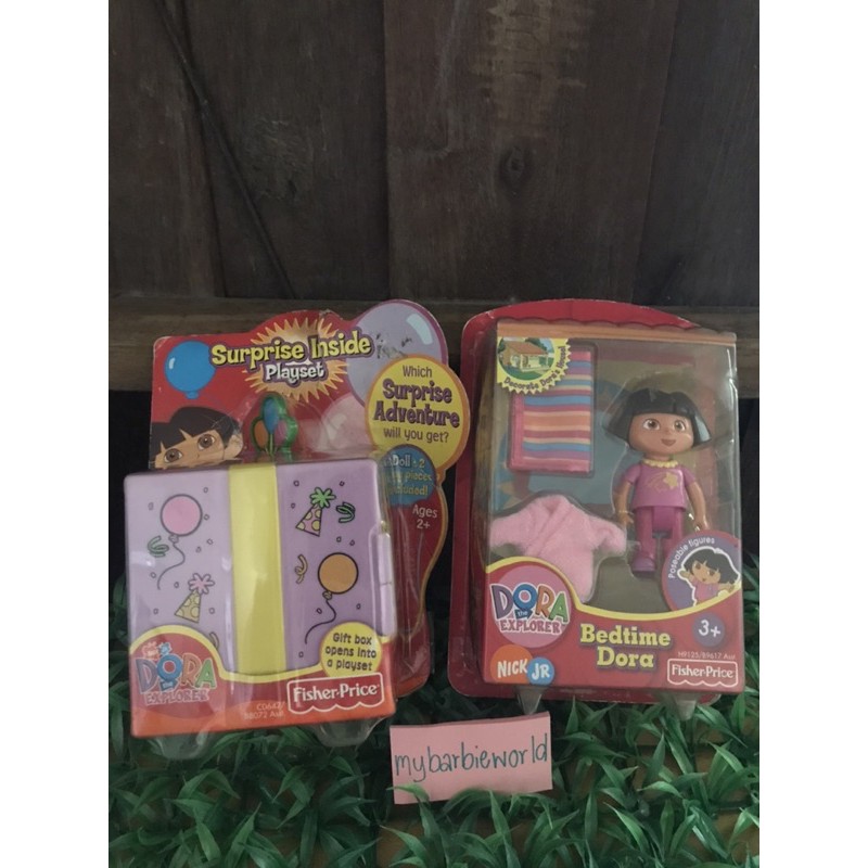 Dora the Explorer and Surprise Inside Playset  ส่งฟรี EMS