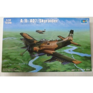 1/32 A-1J SkyRaider Trumpeter # 02254