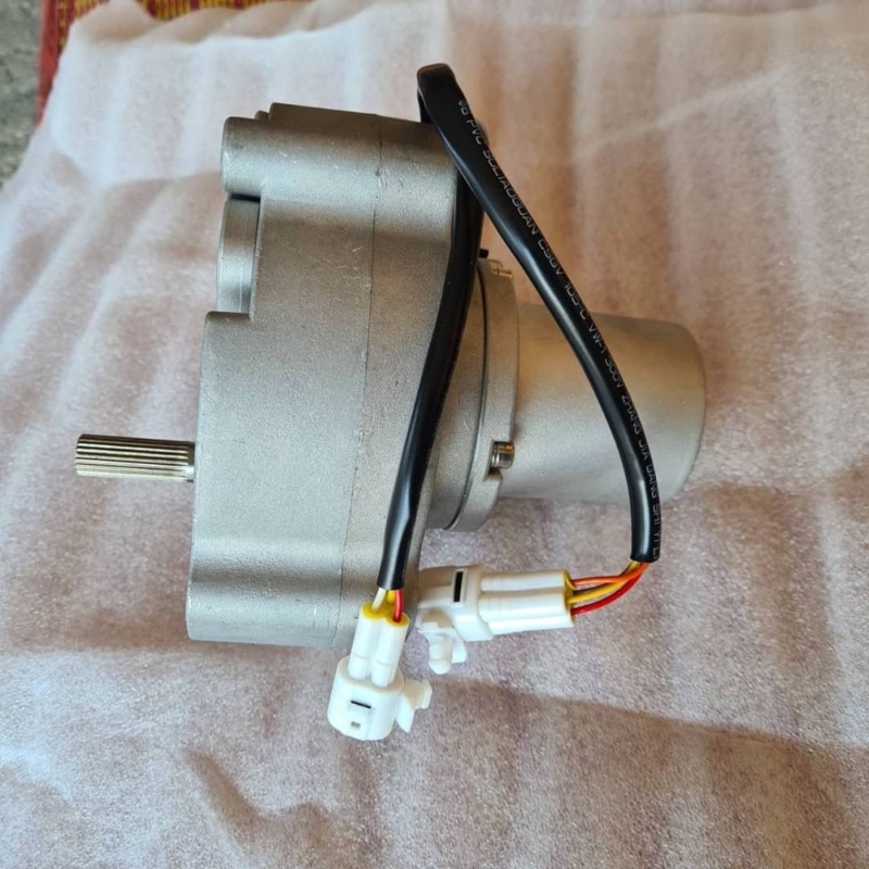 มอเตอร์คันเร่ง SK100-3 SK120-3 SK120-5 SK100-5 SK200-3 SK200-5