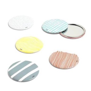 Hay pocket mirror