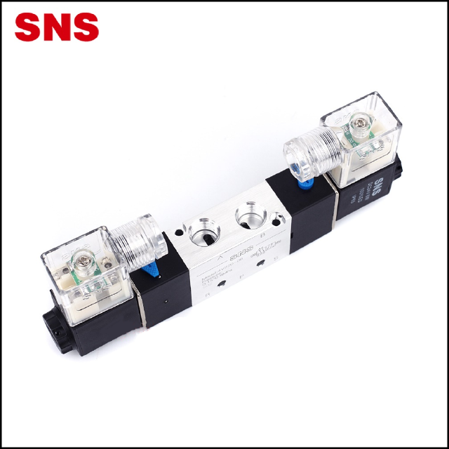 4V430-15C โซลินอยด์วาล์วไฟฟ้าคอยไฟ 2 ด้าน 5/3 ขนาด 4 หุน 1/2 - SNS Pneumatic Solenoid Valve Double Coil 5/3 Port 1/2