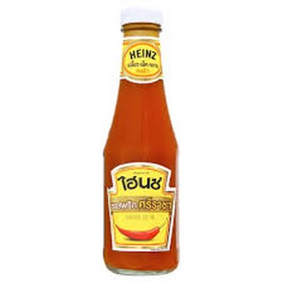 ซอสพริก ศรีราชา แบบขวดขนาด 300 กรัม ตรา HEINZ