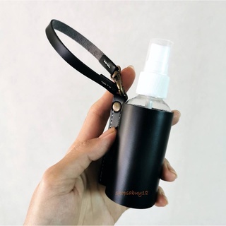 ขวดพ่นสเปรย์แอลกอฮอล์พร้อมเคสหนัง PU แท้ ขนาดบรรจุ 60 ml. ขวดสเปรย์แอลกอฮอล์ กล่องสเปรย์แอลกอฮอล์พกพา