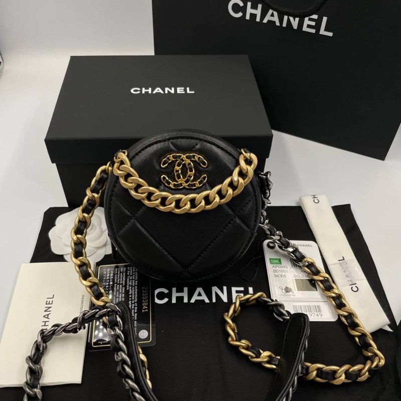 Chanel 19 Clutch With Chain Original 1:1