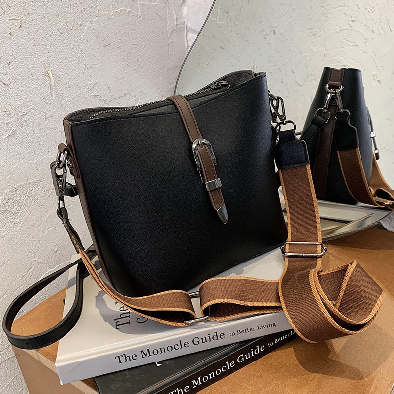 Fashion New Shoulder Messenger Bag