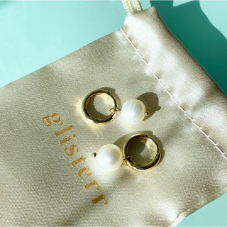 dd glisterr pearl hoop earring ต่างหูห่วงสีทองประดับมุก ชุบทอง 18k