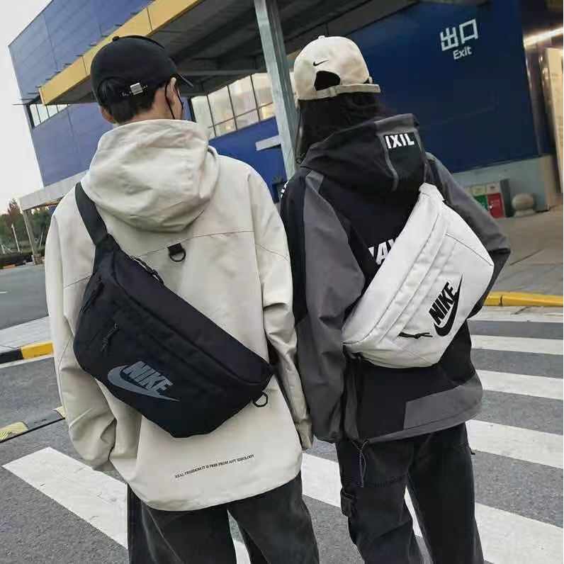 กระเป๋าคาดอกผู้ชาย Nike **ลิขสิทธิ์แท้มีป้าย