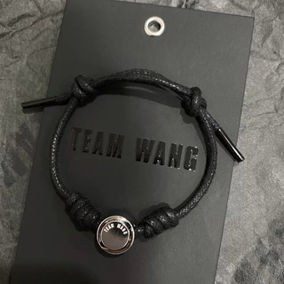 พร้อมส่ง/Pre กำไลข้อมือ Teamwang พร้อมป้าย แฟนเมด