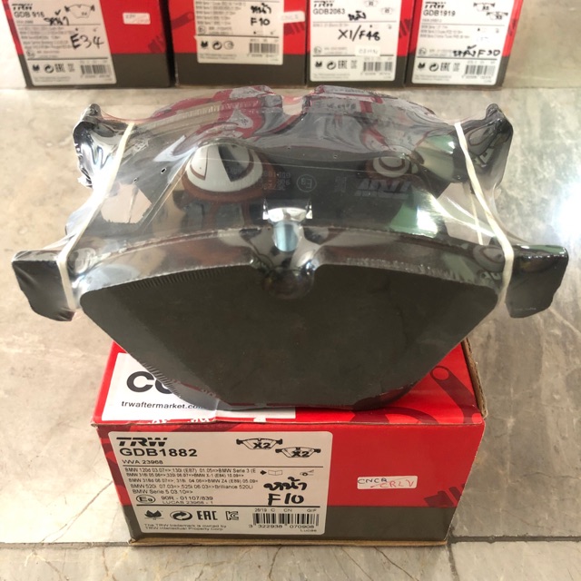 ผ้าเบรคหน้า เบรคหน้า ผ้าเบรกหน้า เบรกหน้า TRW GDB1882 BMW F10 เบอร์อะไหล่ 34118847064, 34216862202