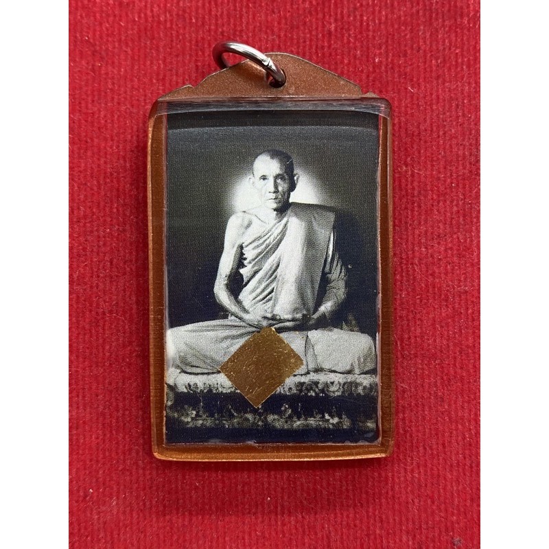 รูปถ่ายหลวงพ่อกวย ปี58 แท้100%