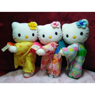 ตุ๊กตา​ Hello​ Kitty​ สามใบเถาในชุดกิโมโน วินเทจปี 2003 ป้ายครบ