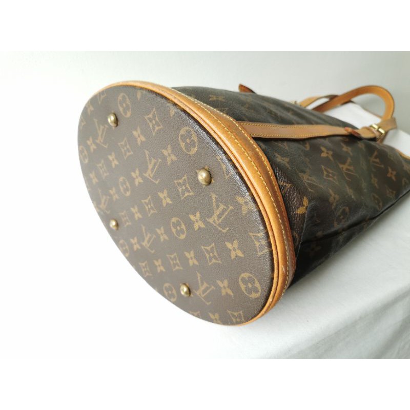 Preloved Vintage Louis Vuitton GM Bucket Monogram Bag DK2111