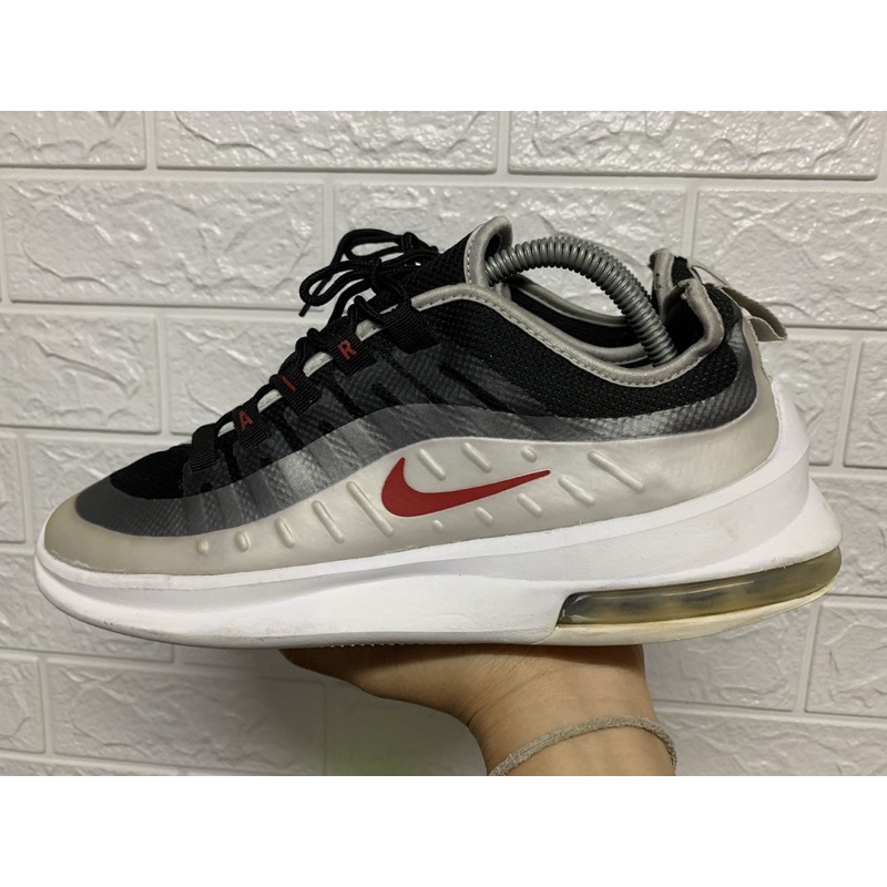 nike air max axis black red