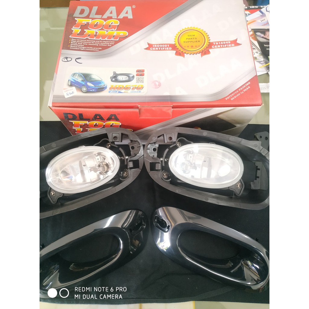 ไฟตัดหมอก Honda Jazz 2011 by DLAA