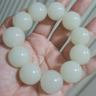 สร้อยข้อมือหยกขาว (Natural hetian white jade)