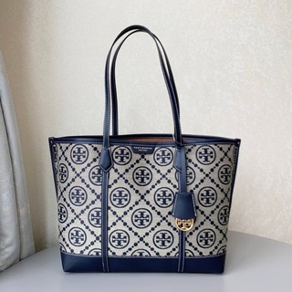 💛💙 NEW ARRIVALS !! TORY BURCH PERRY T MONOGRAM TRIPLE-COMPARTMENT  TOTE  กระเป๋าสะพายทรง SHOPPING BAG