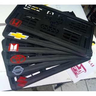 กรอบใส่ป้ายทะเบียนรถยนต์พลาสติกโลโก้ตัวนูนสวยๆ 1 คู่