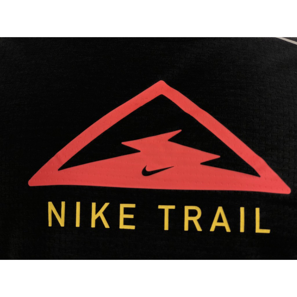 nike trail sticker