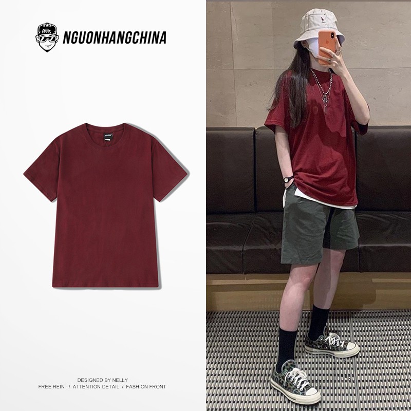 Nelly Heybig เสื้อยืดแขนสั้นสีแดงธรรมดา