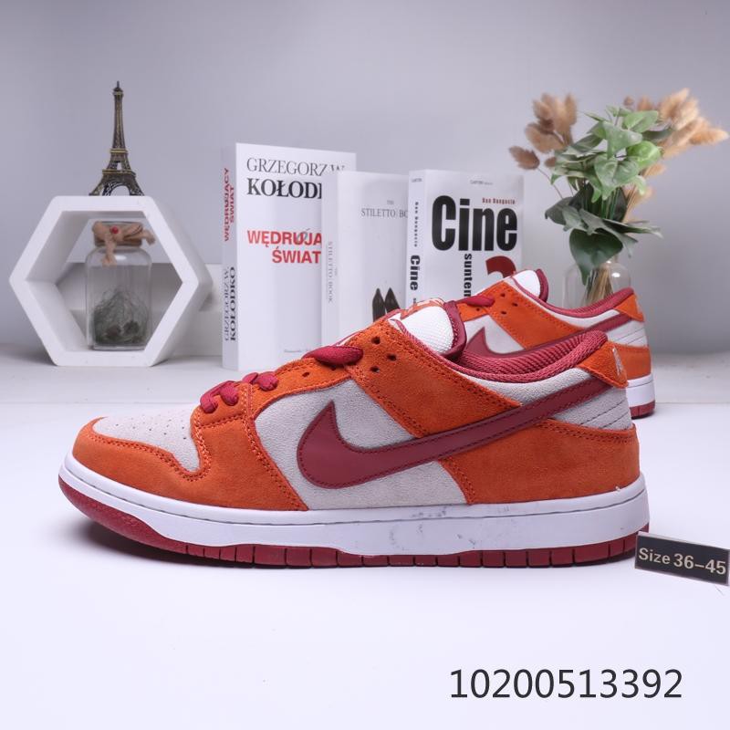 Үлкен сиськи, үлкен ұзын емізік