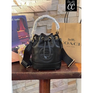 (แท้ 💯%‼ Factory) COACH DEMPSEY BUCKET BAG 15 WITH COACH PATCH AND HEART CHARM