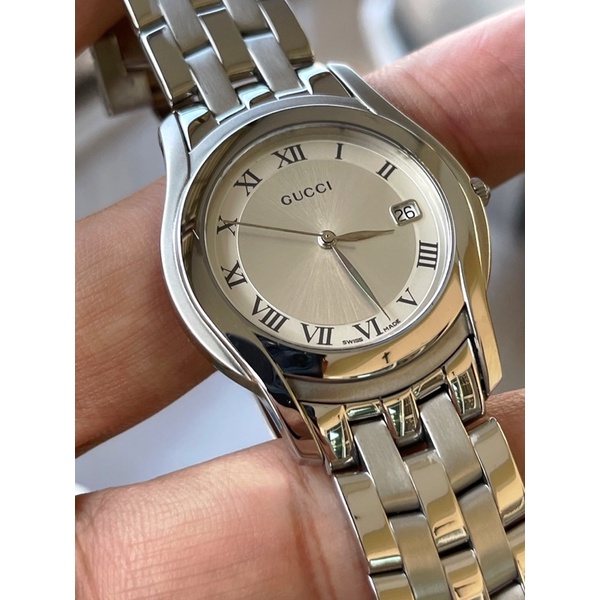 GUCCI 5500M Quartz Silver Dial Roman Numerals Date Stainless Steel 35 mm Women's Watch