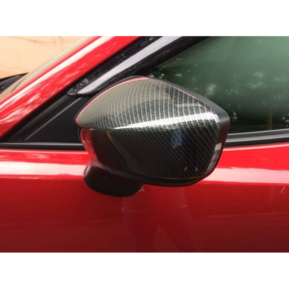 ครอบกระจก มองข้าง Mazda 2 SkyActiv คาร์บอน ( ครอบกระจกข้าง ฝาครอบ กระจก Mazda2 ตรงรุ่นปี 2015-2016 ไฟเลี้ยวเหลี่ยม )
