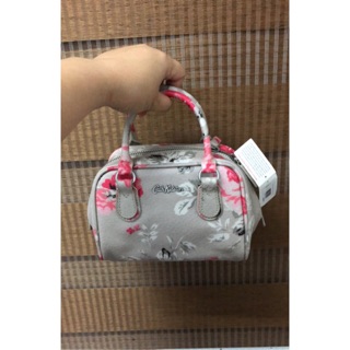 Cath kidstons กระเป๋าทรงหมอน 2680฿ มือ 1