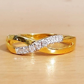 💍สินค้ามือหนึ่งใหม่💍แหวนทองคำแท้ 9k (37.5%) ฝั่งเพชรแท้เหลี่ยมเกสร 7 เม็ด 0.10 ct.