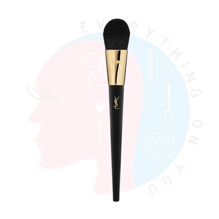 [พร้อมส่ง] YSL Foundation Brush  แปรงสำหรับลงรองพื้น