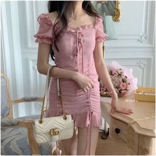 B9819 เดรสปาดไหลอกสายเชือกผูกโบว์ Off-the-shoulder halter neckline dress