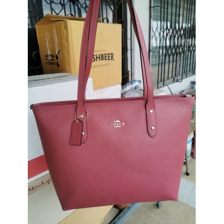 COACH กระเป๋าทรง tote 16 นิ้ว มีซิปบน สีชมพูสวยหวาน จุเยอะ (#F58846) 💥 ของแท้ ของใหม่ 💯% 💥