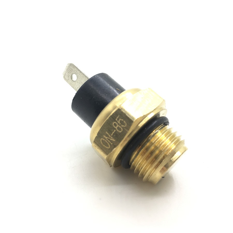 น้ํารถจักรยานยนต์อุณหภูมิหม้อน้ําเซ็นเซอร์ชิ้นส่วนรถจักรยานยนต์สําหรับ Honda Hornet 900 Steed 400 60