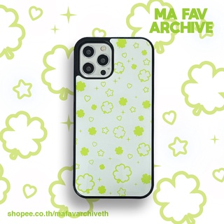 (pre-order สินค้าจากเกาหลี) mafavarchive - lucky charm epoxy case เคสมือถือคลุมรอบเครื่อง ขอบยางดำ ลายโคลฟเวอร์ สีเขียว