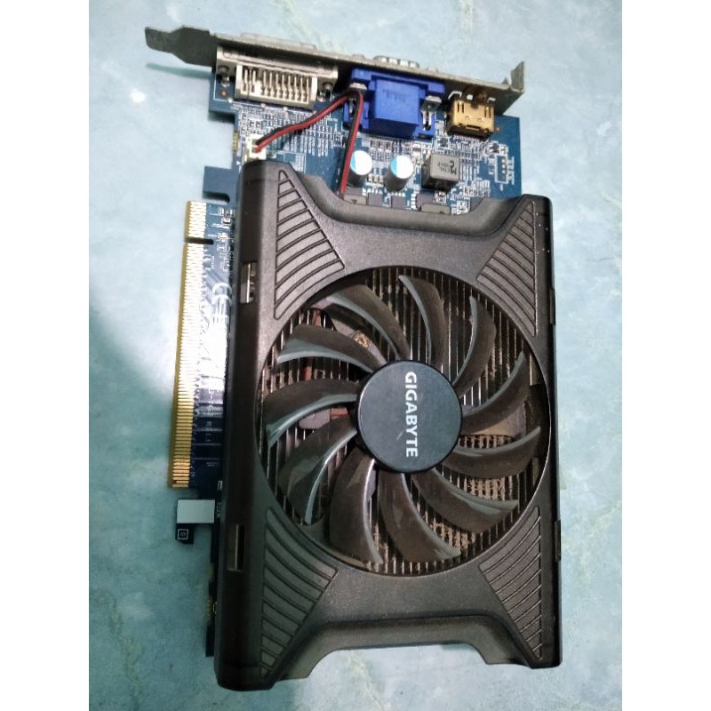 การ์ดจอ vga ati hd 5670/1gb