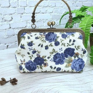 Handmade!! กระเป๋าถือ กระเป๋าสตางค์ กระเป๋าปิ๊กแป๊ก ผ้าญี่ปุ่น Gamaguchi 20 Blue Rose