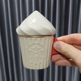 Starbucks Cup cake heart mug with whip cream cap 3Oz.