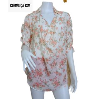 แบรนด์ Comme Ca Ism เสื้อคอถ่วง  ดอกสีส้ม  อก 42" ติดป้าย M สภาพใหม่กริบ