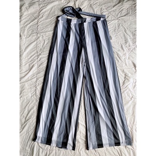 VERSONA Wide leg pants