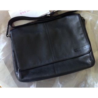 การเป๋าสะพายข้าง Coach