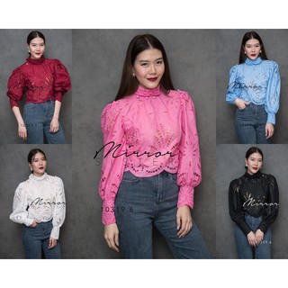 เสื้อลูกไม้สวยมาก!! คอตั้งสามารถพับลงอีกได้