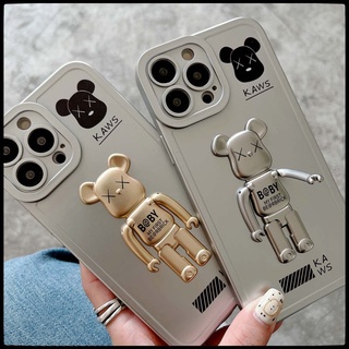 เคสโทรศัพท์มือถือ ชุบไฟฟ้า ลายหมีโหดสามมิติ พร้อมขาตั้ง สําหรับ Apple iPhone